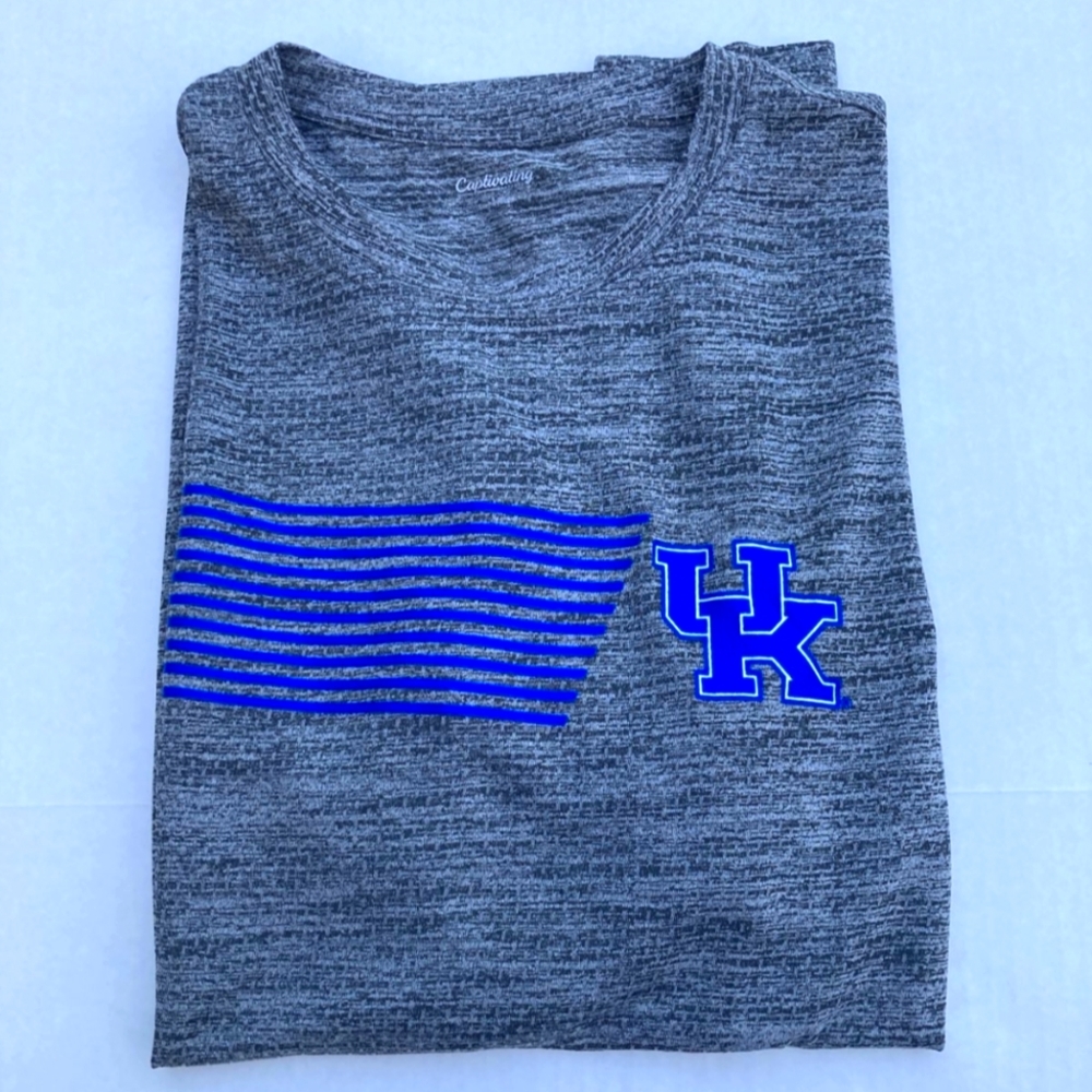 Captivating Apparel Graphite Heather Activewear Top - Size L